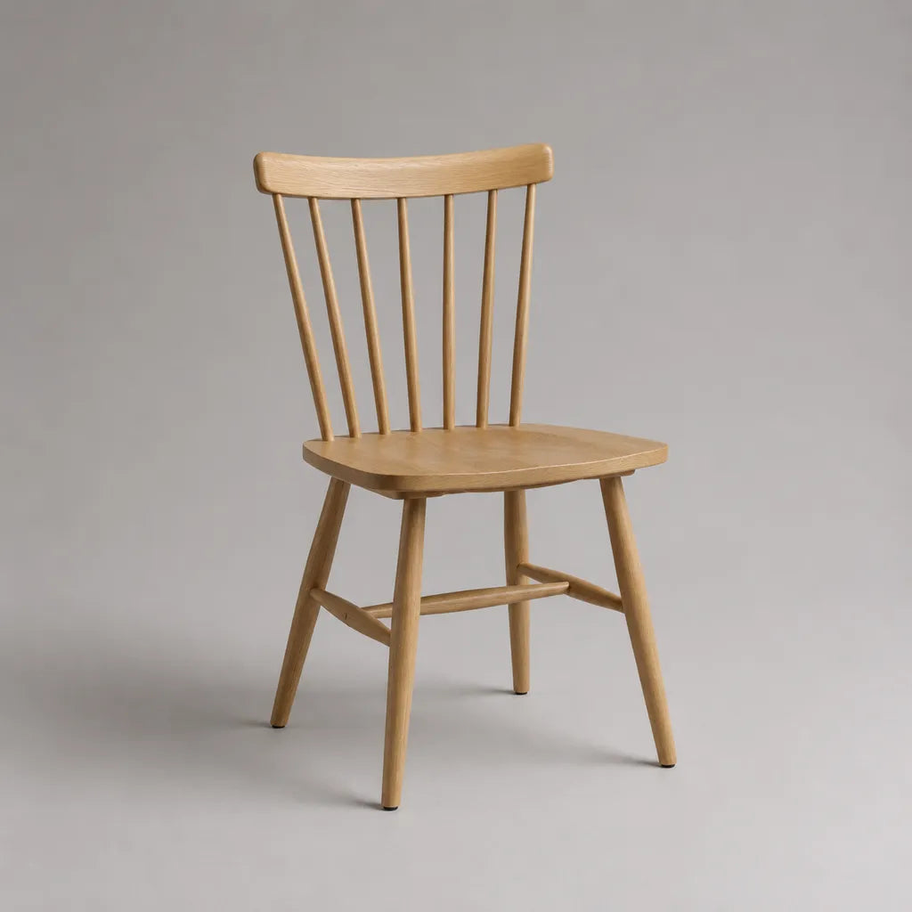 Sedia da pranzo in legno massello naturale con schienale a fusi, 45 × 51 × 86 cm