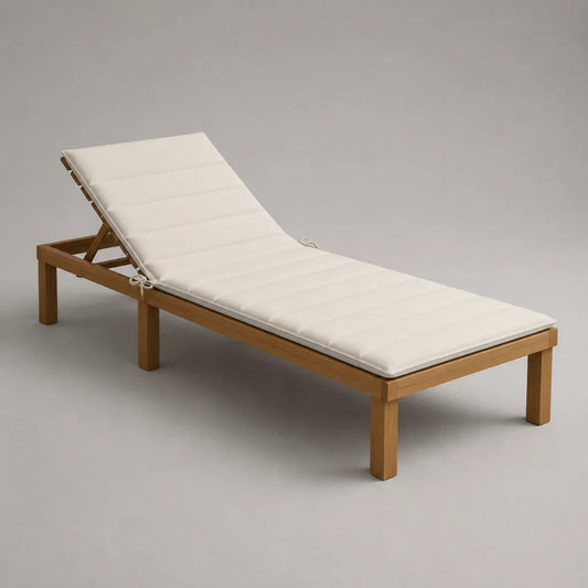 Lettino prendisole da esterno regolabile in legno massello di acacia con materassino bianco, 200 × 70 × 35 cm